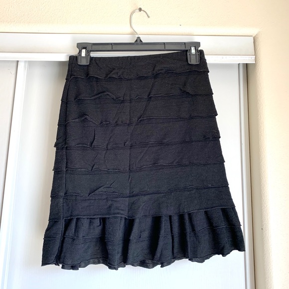 Cute layered skirt - Picture 1 of 2